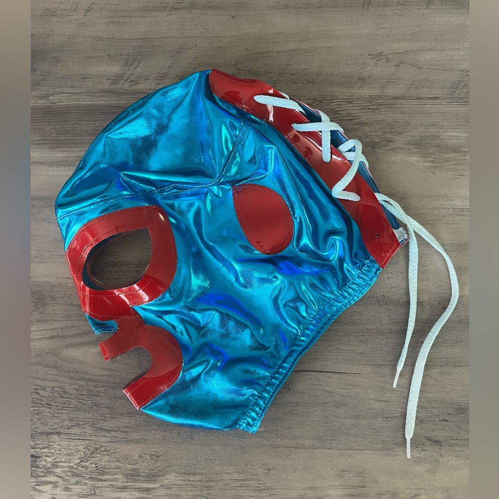 Nacho Libre Luchador Mask - Picture 2 of 3